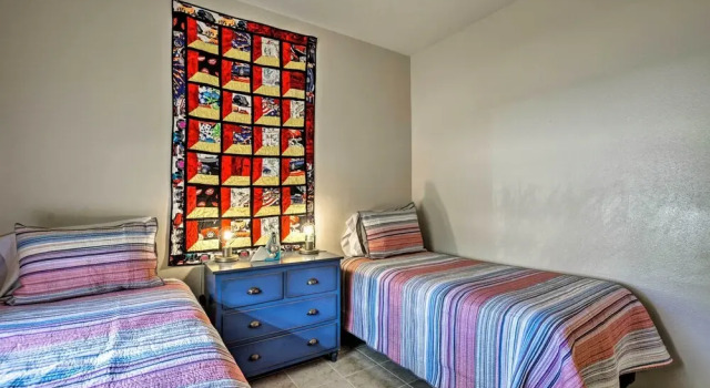 Коттедж 1 Mi to Santa Fe Plaza: Quiet Home w/ Patio