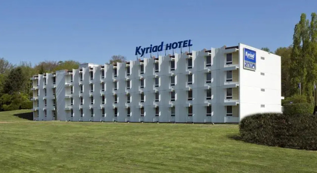 Novotel Le Creusot Montchanin en Bourgogne, Rezerwuj Hotel Le Creusot Morvan
