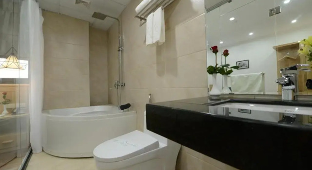 Номер Executive Blue Hanoi Inn City Hotel
