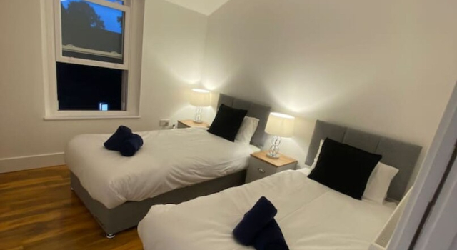 Апартаменты Stylish 2BR Serviced Apartment in Bedford Centre 4