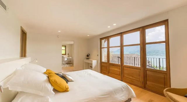 La Corniche Prestige, Luxury Villa with private Wellness and Spa by LocationlacAnnecy, LLA Selections, Забронировать Курортный отель Отели Озера Анси с бассейном, Бассейн