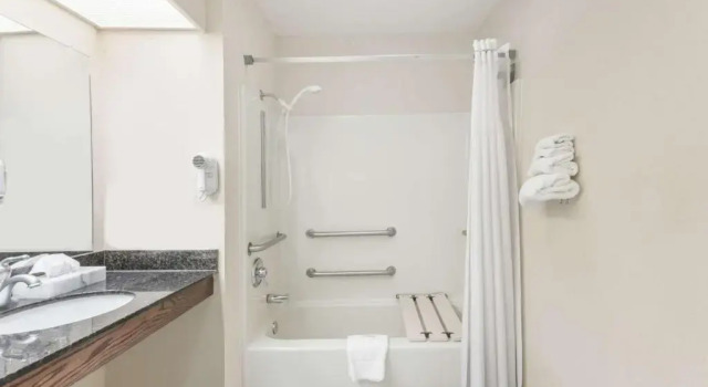 Номер Standard Baymont by Wyndham Hickory