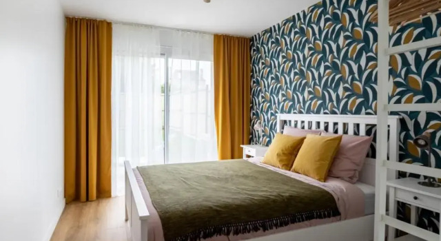 La Fee - jolie maison avec jardin - plage à 700 m, Rezerwuj Hotel Dinard 