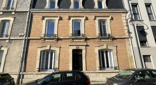 DAVID - maison de ville, 3 chambres, Rezerwuj Hotel Reims Champagne