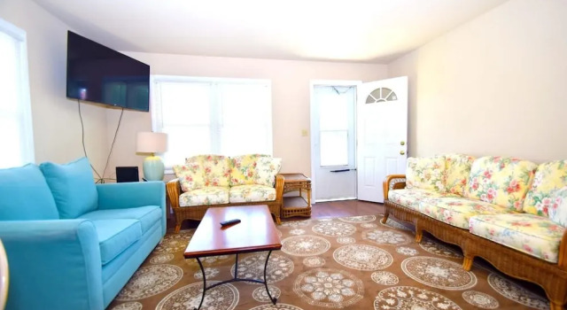 Коттедж Bayshore Drive 211 3 Bedroom Home by RedAwning