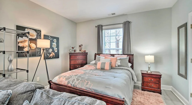 Centrally Located Studio w/ Pool in Myrtle Beach, Забронировать Апартаменты/квартира Апартаменты Южной Каролины, Апартаменты/квартира