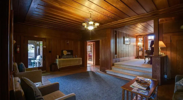 The Captains Quarters, Забронировать Отель Отели Mendocino Coast с парковкой, Парковка