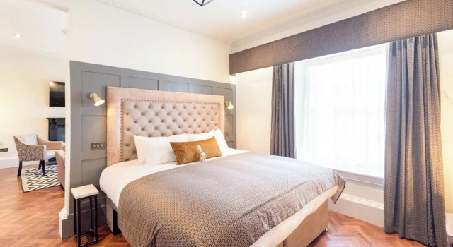 Люкс Superior King Street Aparthotel