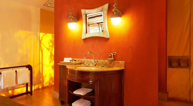 Fairmont Mara Safari Club