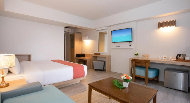 Двухместный номер Deluxe с балконом Villa Cha-Cha Krabi Beachfront Resort