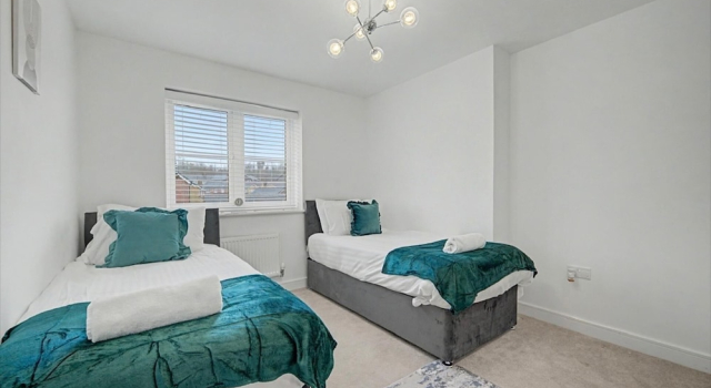 4-bed House, Sleeps 9 w/ Garden and Parking, Réserver Hôtel Gwent Brecon Beacons