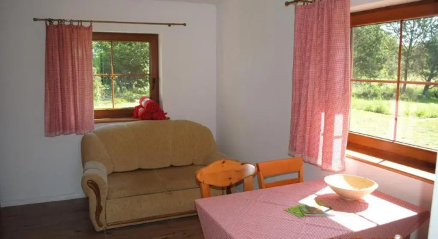 Domek pod Debami, Varaa Hotelli Choczewo Pommeri