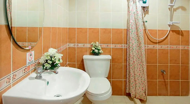 Номер Standard Holiday Plaza Hotel Tuguegarao City