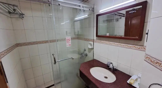 Двухместный номер Deluxe Hotel Preethi Classic Towers