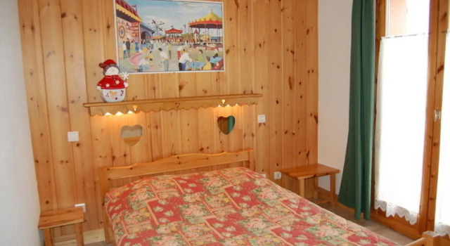 Beautiful South Facing Chalet, Забронировать Шале Шампани-ан-Вануаз Ла-Плань-Тарантез