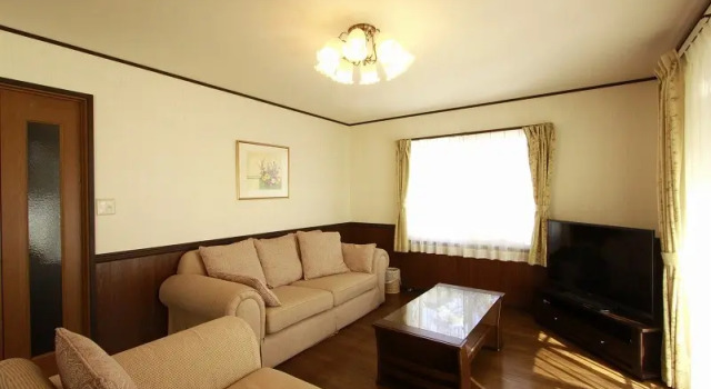Hakuba Mountain Chalet, Prenota Chalet Cottage a Koshinetsu, Cottage