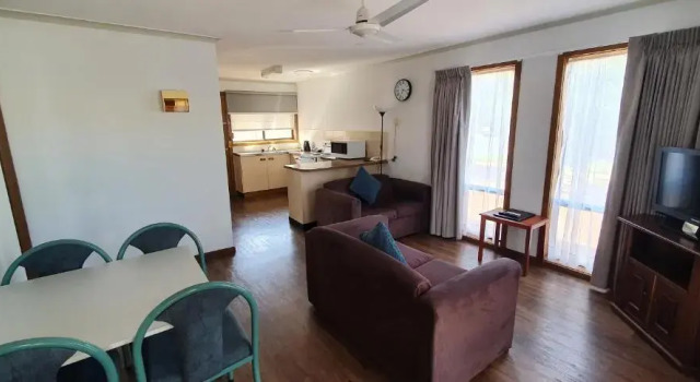 Апартаменты с 2 комнатами Centrepoint Motel Deniliquin