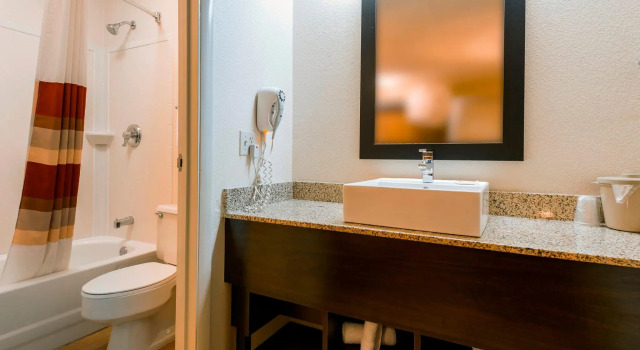 Двухместный номер Superior Red Roof Inn San Francisco Airport