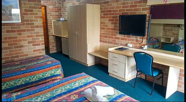 Трёхместный номер Deluxe Windsor River View Inn