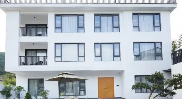 Anji · GYOU Guyuan Pet-Friendly Starry Sky Hot Spring Designer Boutique Hotel, Prenota Boutique Hotel a Huzhou con piscina, Piscina