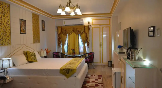 Camera Superior Hotel Biswanath