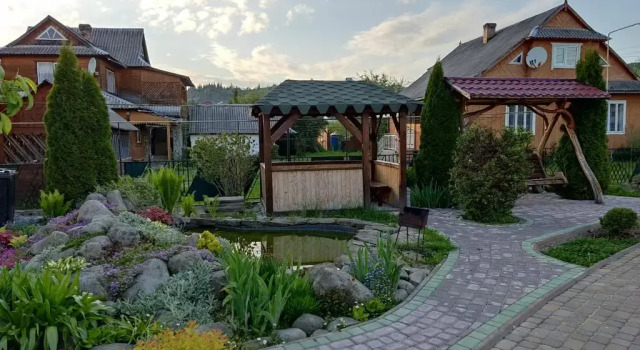 Апартаменти "У Кузьмича" 1, Prenota Appartamento Hotel a Ivano-Frankovsk con parcheggio, Parcheggio