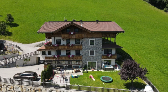 Апартаменты Luxury Chalets & Apartments Wachterhof