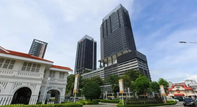 海景房 Seaview 218 Macalister (Georgetown) 乔治市中心 9pax, Rezerwuj Hotel Hotele w George Town z basenem, Basen