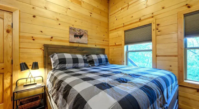 Summer Moon Lodge - For 8ppl, Prenota Casa vacanze Hochatown Oklahoma