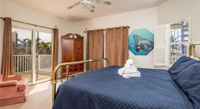 USS Gulf Breeze Beach - Five Bedroom Home
