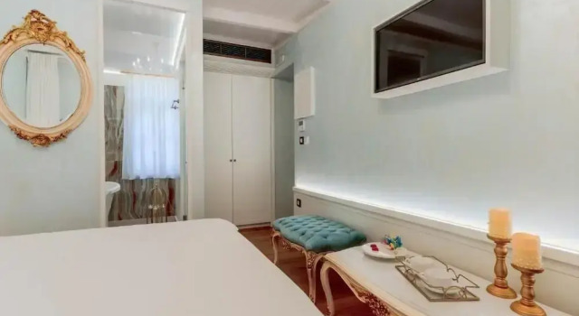 Номер Comfort Madame Hortense Boutique Ηotel