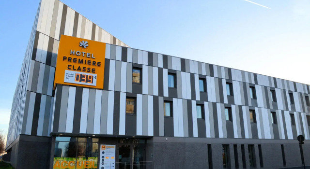 Кровать в общем номере Premiere Classe Le Havre Centre-LES DOCKS