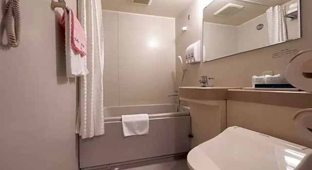 Номер Superior Hotel Arthur KITAHAMA BASE