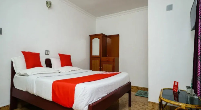 OYO 10641 Hotel Misty Hills