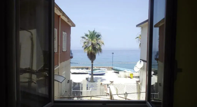 Двухместный номер Standard с балконом и с видом на море veranda sul mare