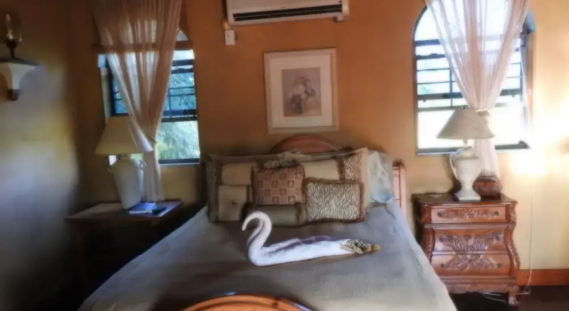 Premium Dvoulůžkový s manželskou postelí pokoj s balkonem a a výhledem do dvora Becks Bed and Breakfast