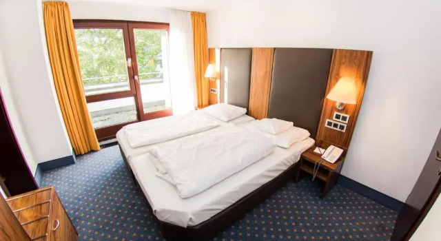 Люкс Luna Inn Stuttgart City