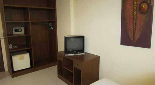 18 Coins Budget Hotel, Забронировать Отель Отели Южной Паттайя 3 звезды, 3*