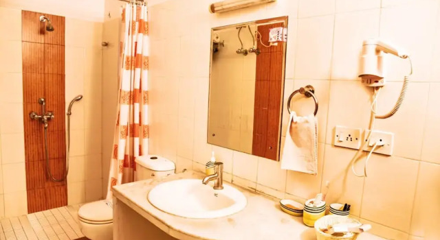 Двухместный номер Deluxe с балконом Red Arrow Residency, Kolkata