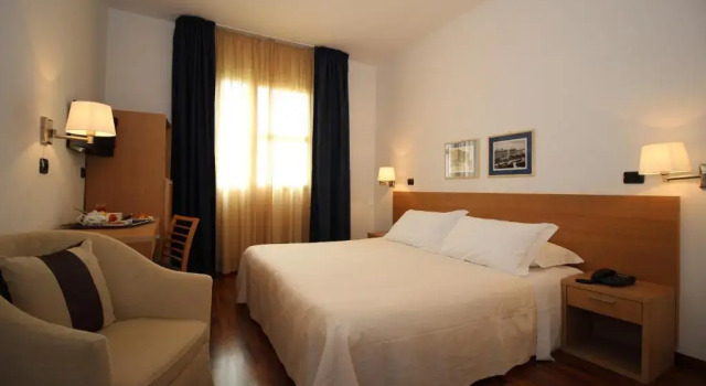 Двухместный номер Standard Hotel Majesty Bari