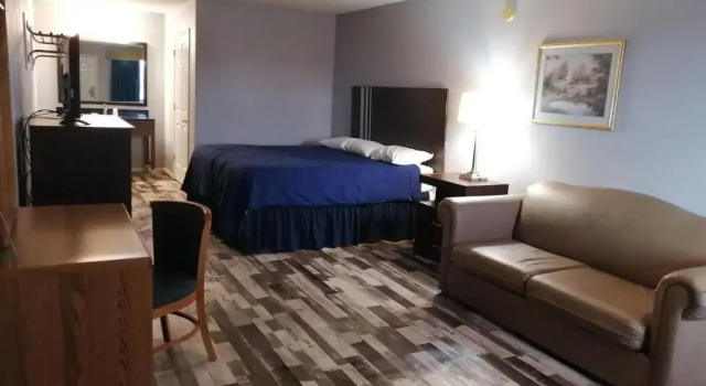 Номер Standard Riata Inn - Crystal City