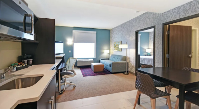 Suite 1 Schlafzimmer Home2 Suites By Hilton Beloit