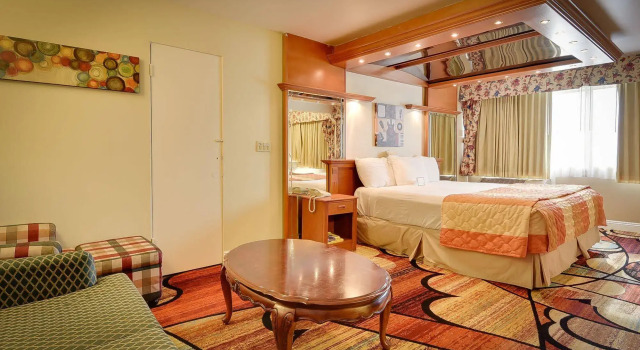 Vagabond Inn Long Beach, Забронировать Отель Лонг-Бич Большой Лос-Анджелес, рядом с International City Theatre