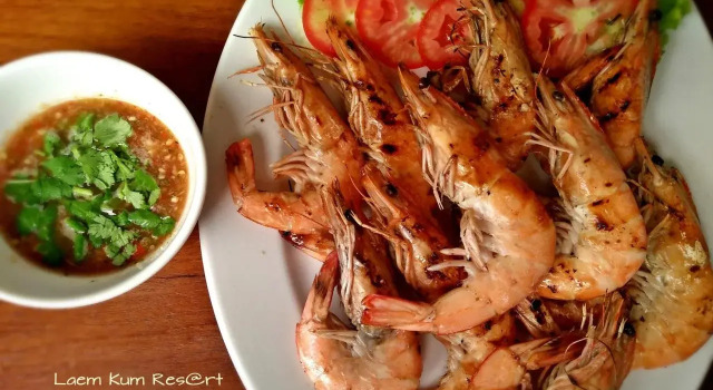 Laem Kum Beach Resort & Seafood