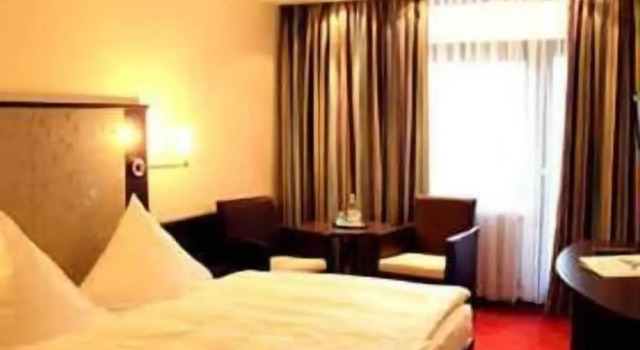Двухместный номер Standard с балконом Hotel Bergfrieden