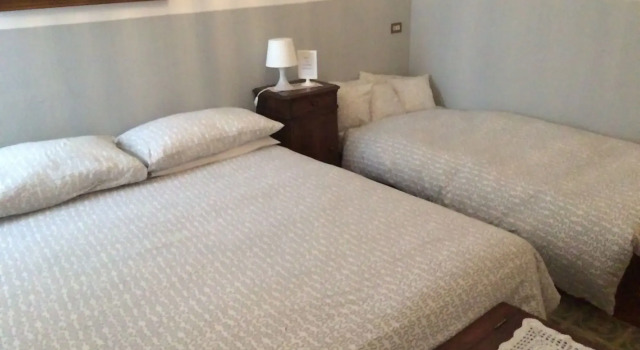 Dany Sweethouse, Забронировать Отель Отели Бергамо 3 звезды, рядом с Санта-Мария-Маджоре, 3*
