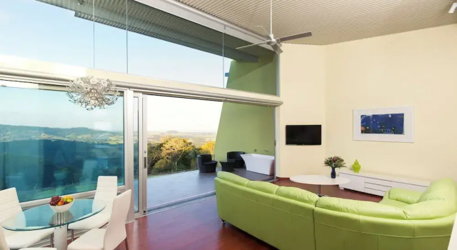 Люкс Luxury Mt Hay Retreat