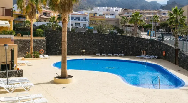 Апартаменты Adeje with pool, sea view and free WIFI