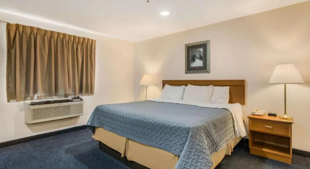 Suite Econo Lodge