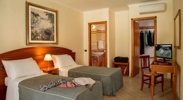 Двухместный номер Economy Marini Park Hotel